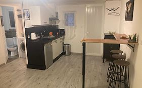 Studio Agreable Et Paisible